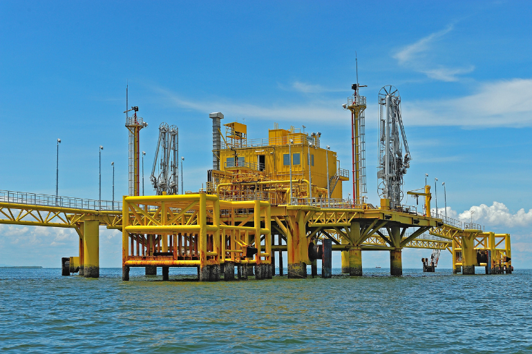 PETRÓLEO <br> & GAS
